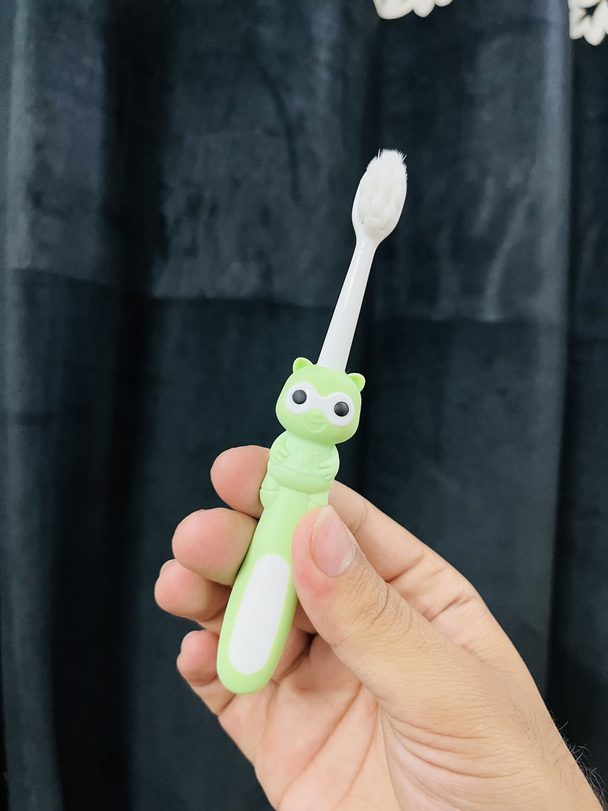 Kids Toothbrush with Travel Case